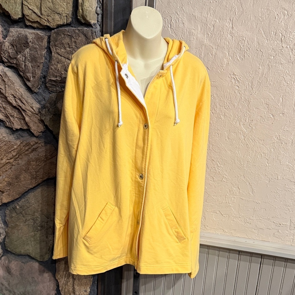 Sag Harbor Sport Yellow and White Top